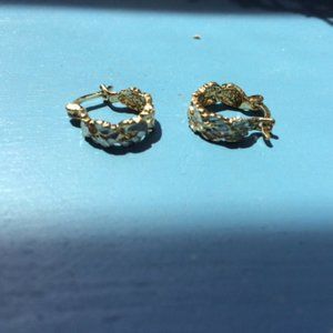 dainty leaf earrings